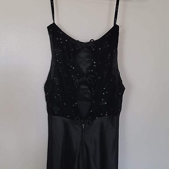 Never Worn VTG 2000s Prom Dress Long Silky Satin Velvet Sequin Empire Waist Top - Picture 2 of 11